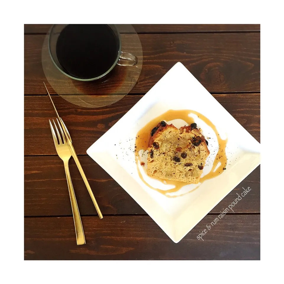 Snapdishの料理写真:Spice & Rum raisin Pound Cake for Breakfast ☕️🍴🍁|welcomeizumiさん