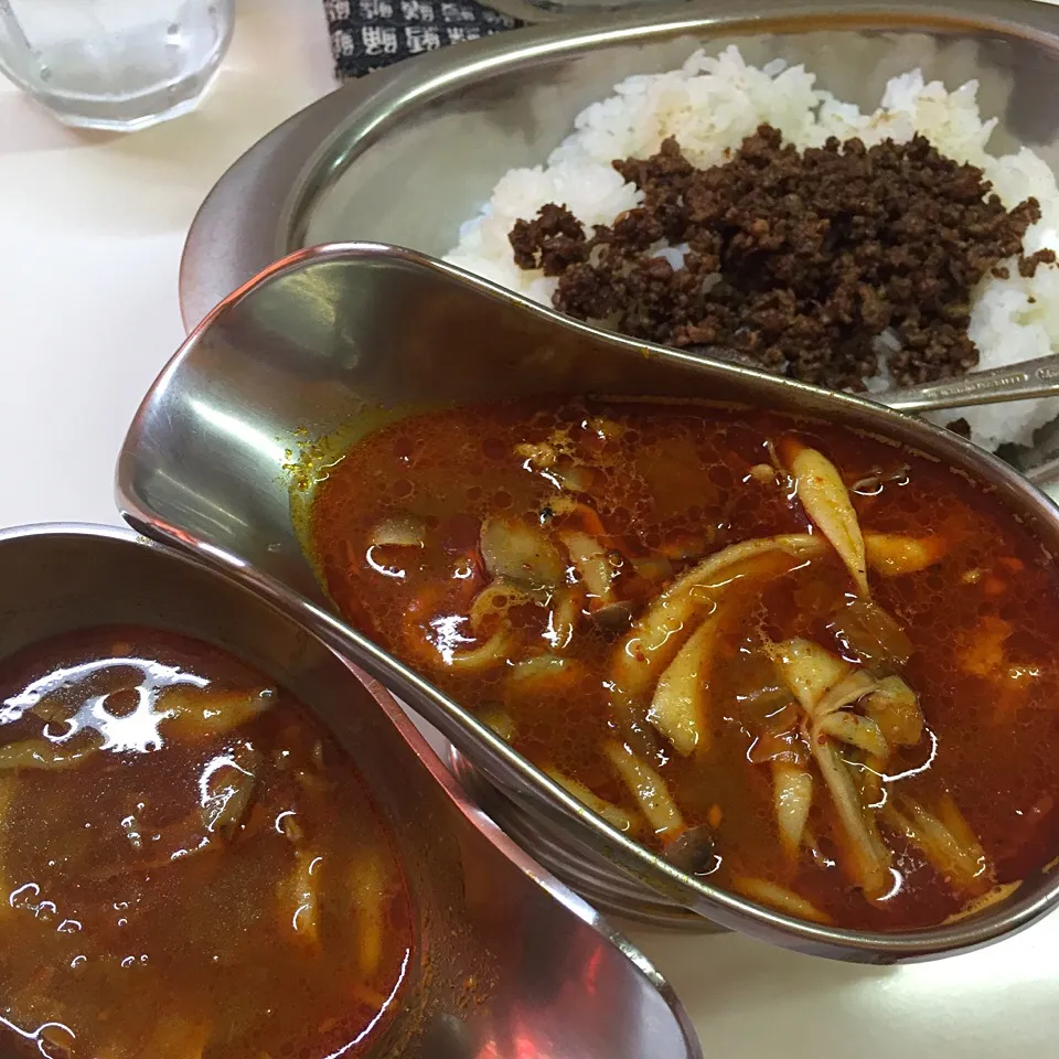 秋のすーぷかれー(かれー大盛)＋スパイシー挽肉@うどん(五反田)|塩豚骨さん