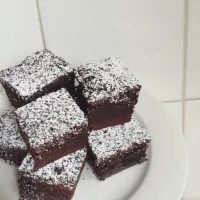 Snapdishの料理写真:Chocolate brownies with crystallised ginger|kipper's kitchenさん