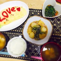 野菜オムレツ、ほうれん草ナムル、かぶとひき肉のあんかけ煮、おくら豆腐の味噌汁|Mihoさん