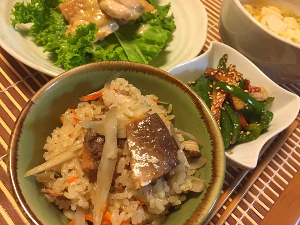 鯖缶と牛蒡の炊き込み|ゆっきーさん