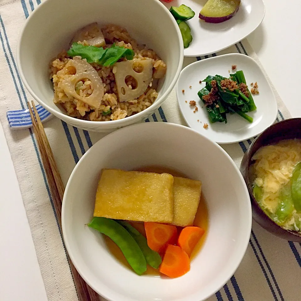 焼きれんこんご飯・高野豆腐の揚げ煮・ほうれん草のお浸し・お味噌汁(絹さや×卵)|Accaさん