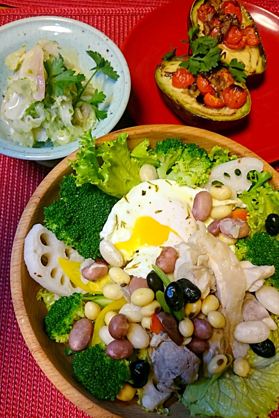 Snapdishの料理写真:蒸し鶏と豆のサラダ❤の夜ご飯🌃🍴|ゆず( ˘ ³˘)♥さん