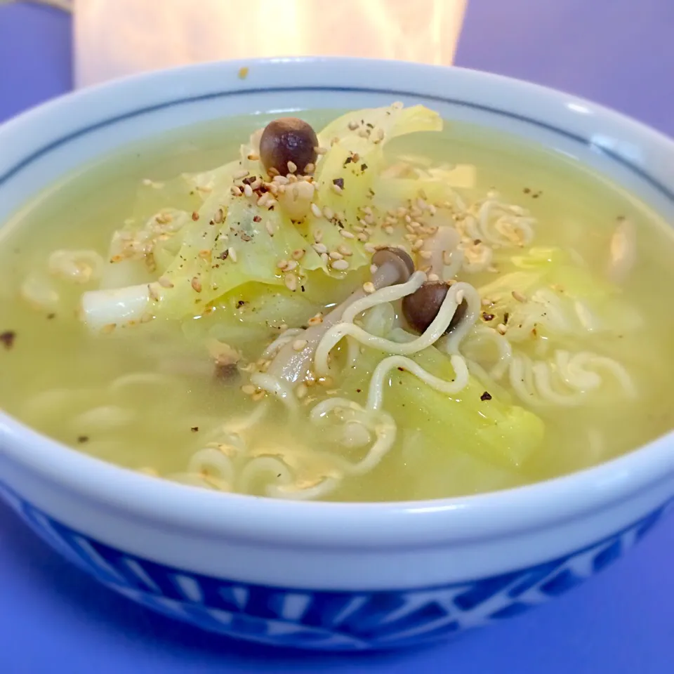 Snapdishの料理写真:ラーメン食べたい|Hiroya Fujiiさん