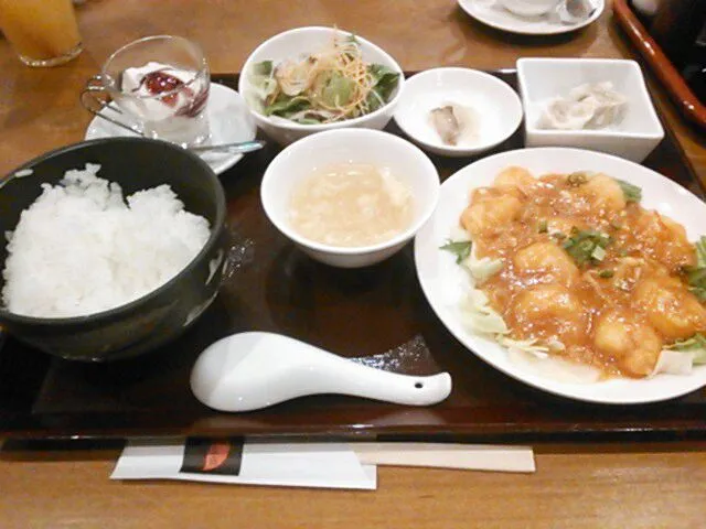 餃子屋台のエビチリセット　　大満足(*^_^*)|じゅんこさん