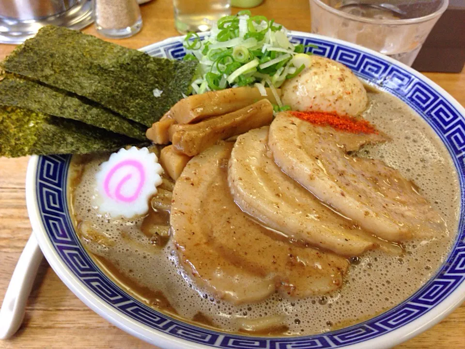 特製中華蕎麦@中華蕎麦サンジ(小山市)|大塚寛之さん