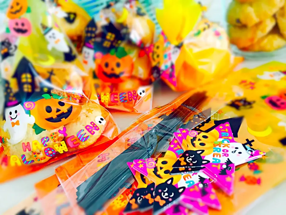 Halloween TREATS!|Tari's Kitchenさん