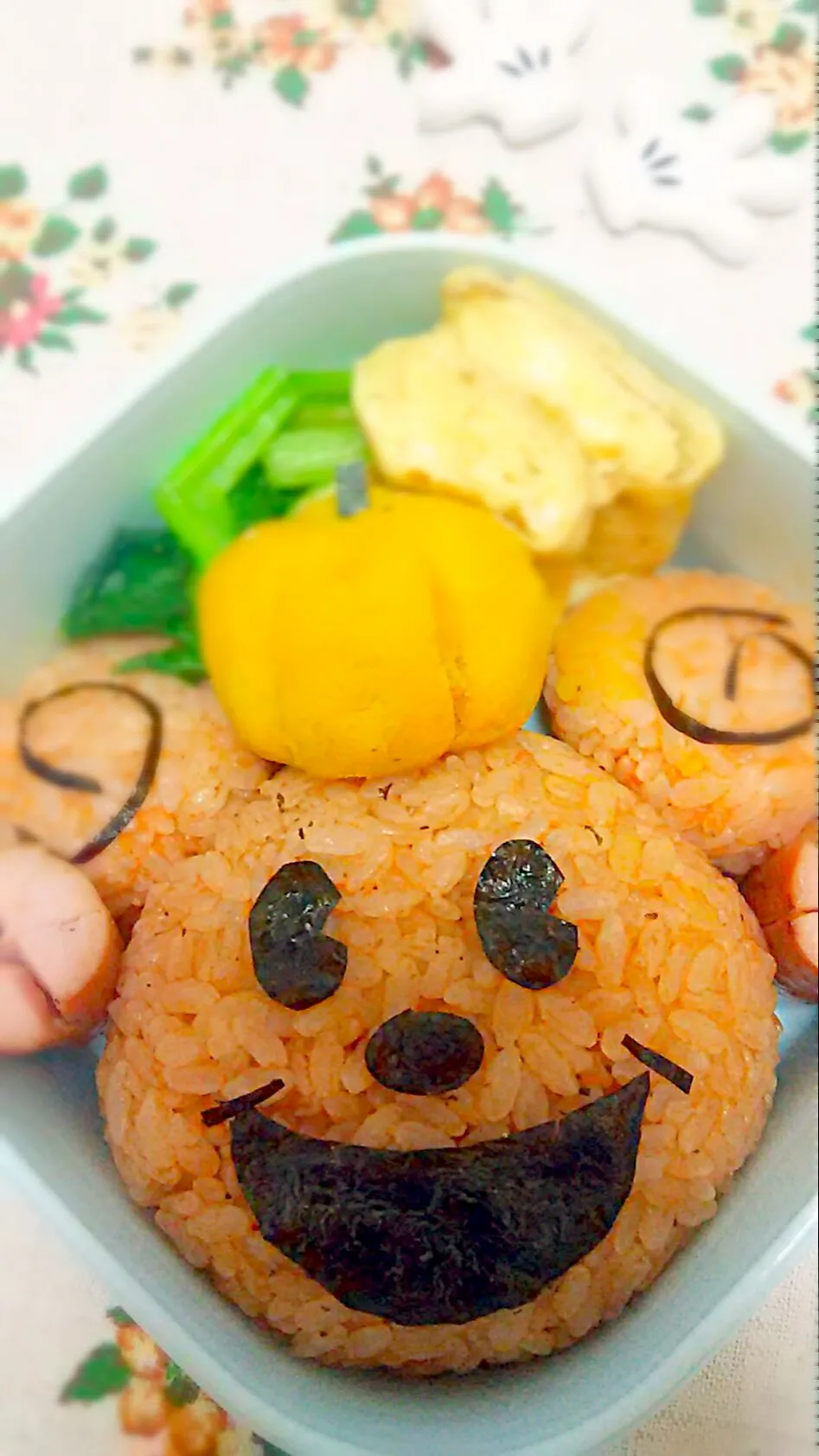 Snapdishの料理写真:ハロウィンミッキーのお弁当|めぐさん