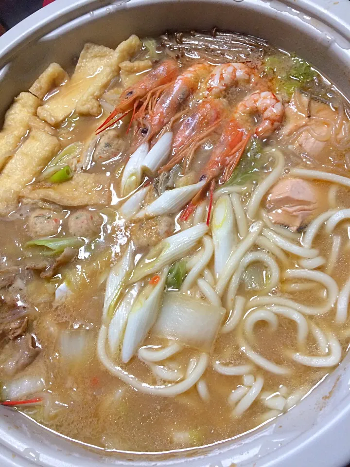 10/31の晩ご飯…鍋（味噌味）。|hiroさん