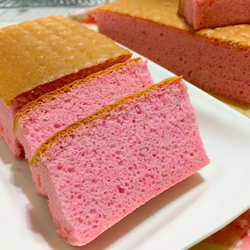 Strawberry Yogurt Ogura Cake|Trish Wongさん