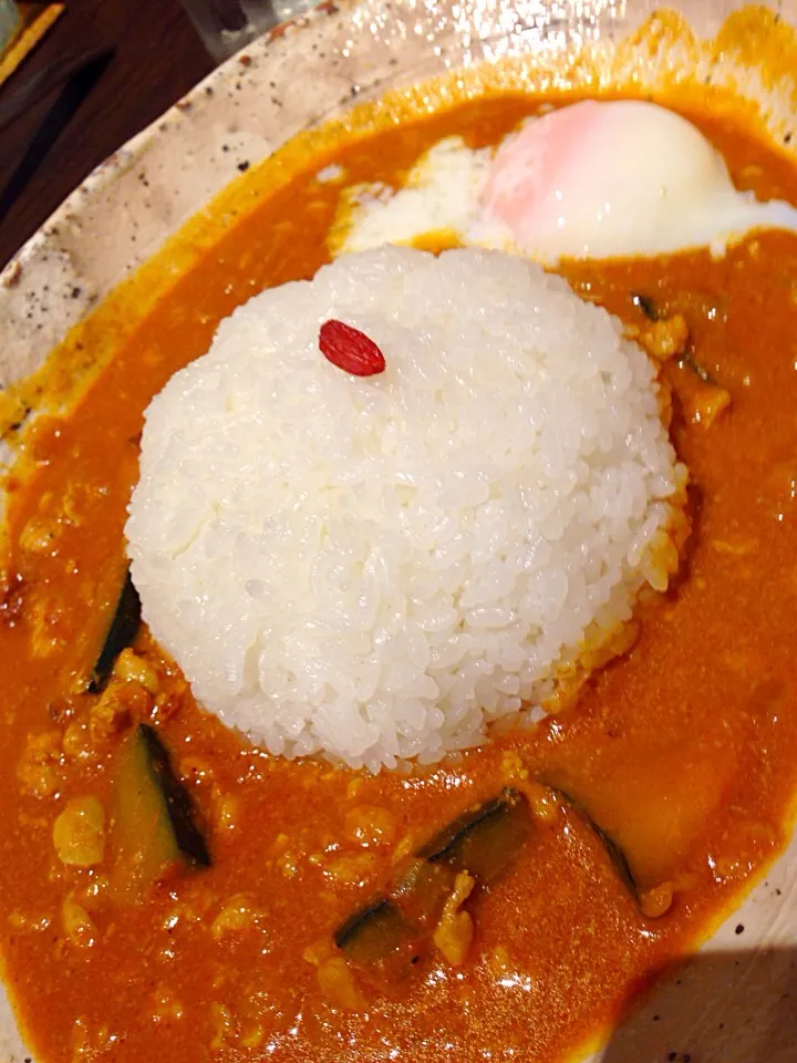 チキンとかぼちゃカレー温玉のせ|kaarugottiさん