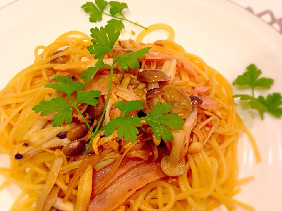 美和さんの料理 きのことベーコンのバター醤油パスタ😍❤️|ゆきさん