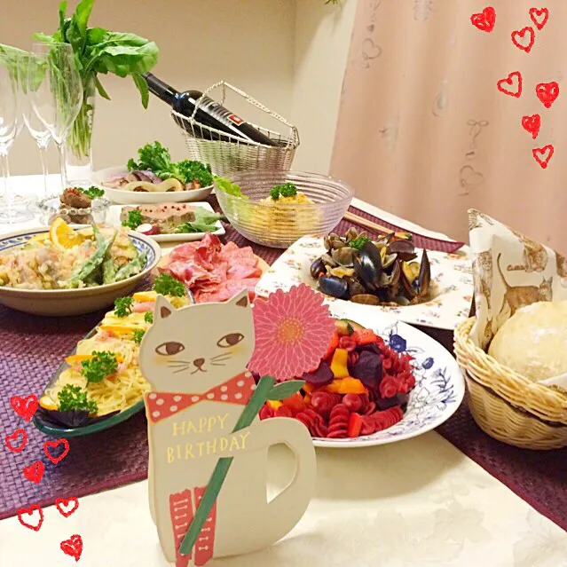 Snapdishの料理写真:お友達のハッピーバースデーパーティー
 (*°ั˘°ั*)нарру♡|桜央里さん