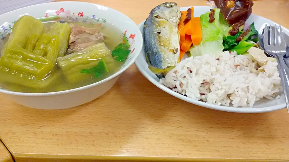 Snapdishの料理写真:|Fish Moo Plaさん