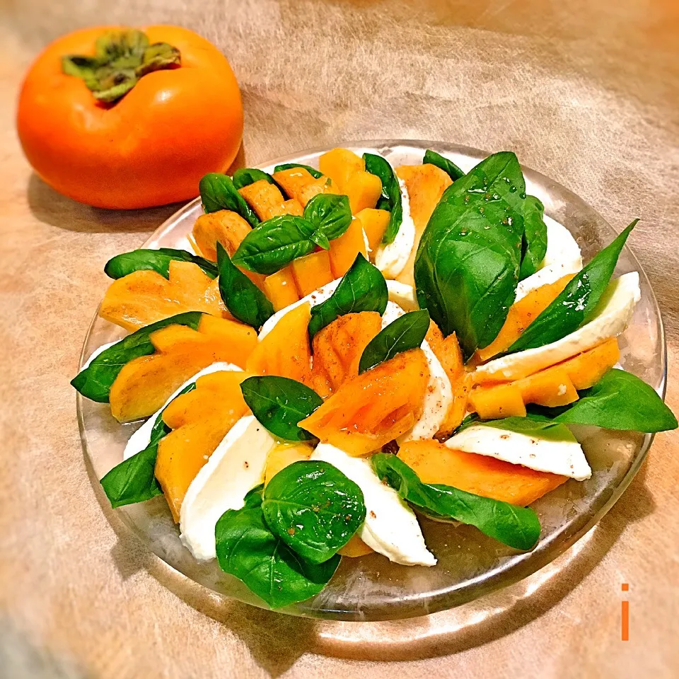 柿のカプレーゼ 【Persimmon Caprese】|izoomさん