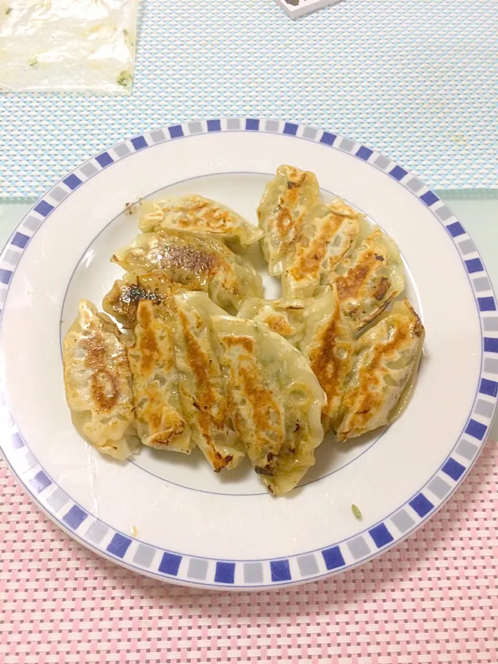 Snapdishの料理写真:焼き餃子☆彡|りかさん