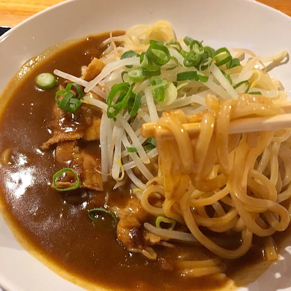 カリー麺|maixx ใหม่さん