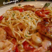 Snapdishの料理写真:Chicken and Shrimp Carbonara (@ Times Square's Oliver Garden, NYC)|Marinaさん