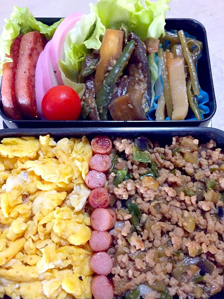 男子弁当 そぼろ弁当だよぉ〜。|Booパパさん