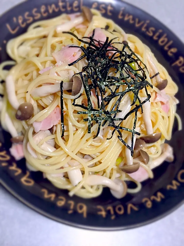 しめじベーコンねぎ の 和風パスタ|ゆずきさん