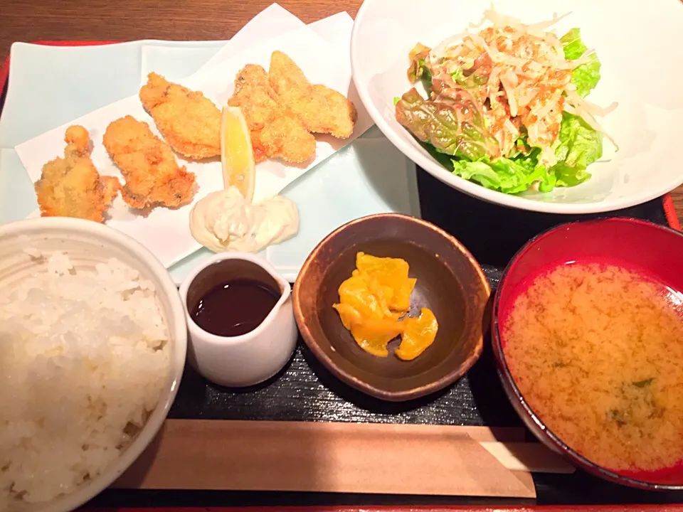 500円カキフライ定食|yさん