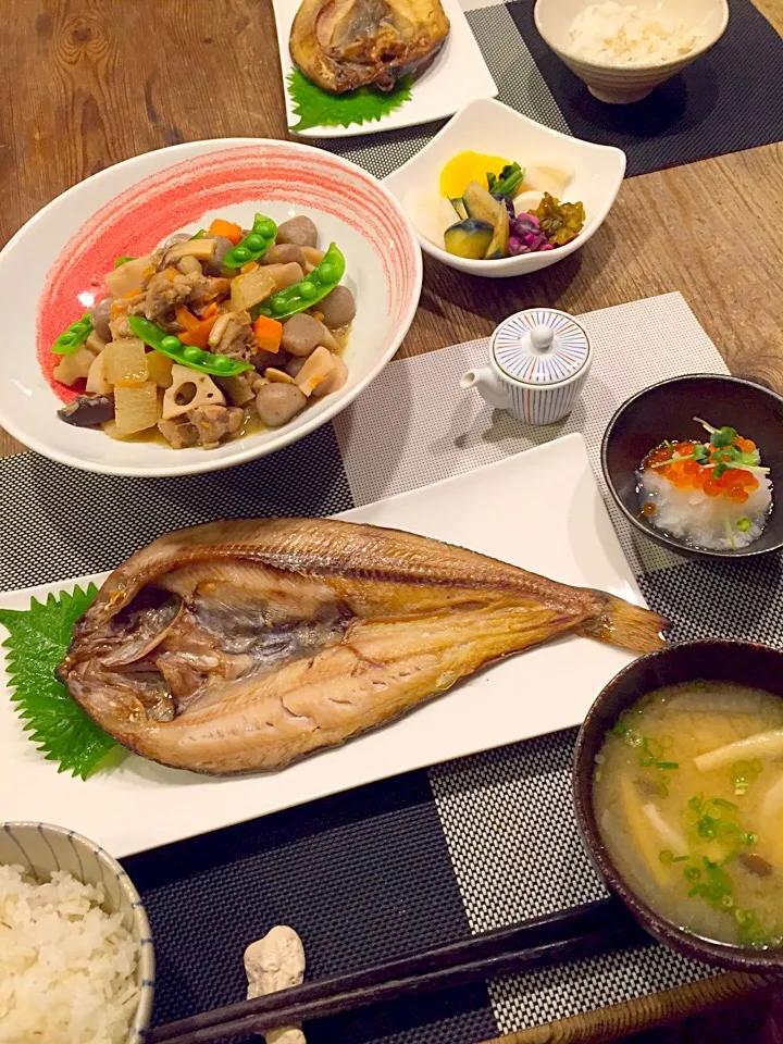 休日の今日は手抜き和食😅🍚|まみりんごさん