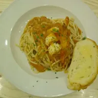 Snapdishの料理写真:spicy shrimp pasta...
#manilaph #yummy|Jay Ann C. Perezさん