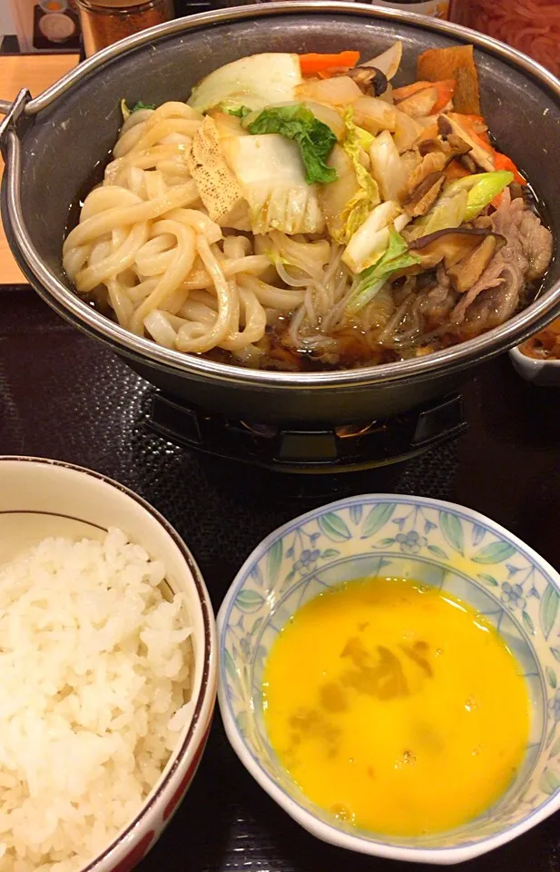 牛すき鍋定食|るみおんさん