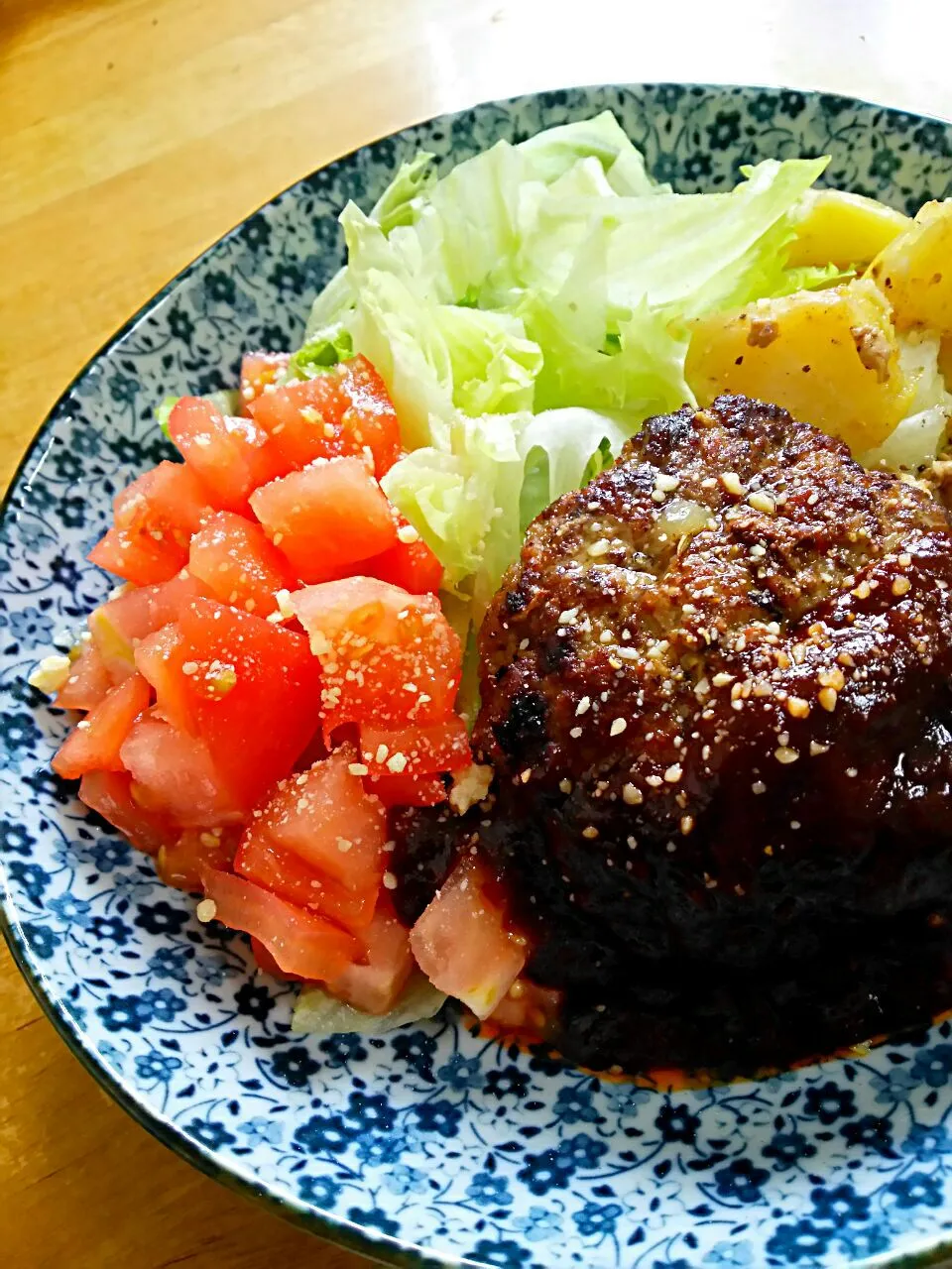 Snapdishの料理写真:ロコモコみたいな丼|徳之島トトロンヌさん