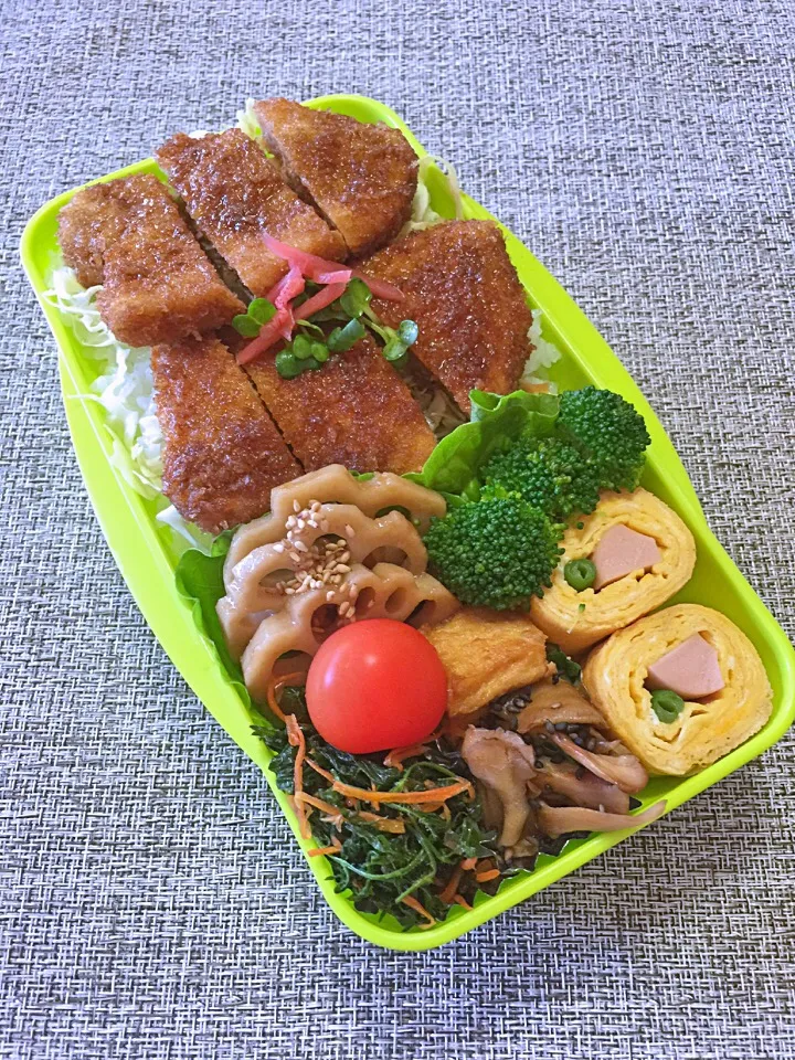 Snapdishの料理写真:高校生息子のお弁当 ♪ ソースカツ丼弁当 ♪|キラりんさん