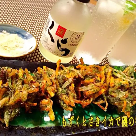 「琉球泡盛「くら」 三年熟成古酒 25度」を使ってみたSnapdishの料理・レシピ写真:オツな肴🍶シリーズ😁12✨もずくとさきイカで磯の香り揚げ #オツシリーズ