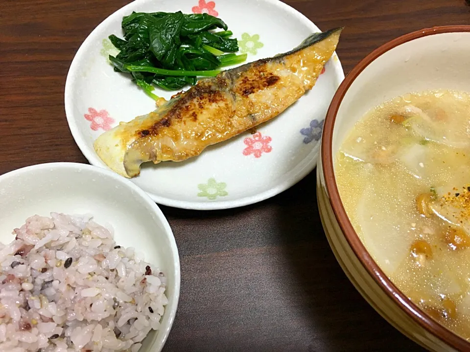 西京焼きとお味噌汁の和定食|naomiさん