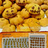 初めての投稿です(*Ü*)ﾉ"
Halloween  かぼちゃ入りかぼちゃの形のクッキーです(﹡ˆˆ﹡)|渡辺尚美さん