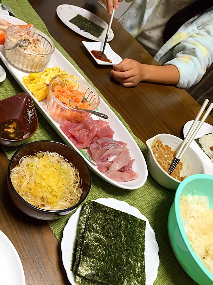 手巻寿司
ニュー麺|Terumi  Yokosawaさん