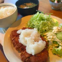 Snapdishの料理写真:おろしとんかつ定食！|shuさん