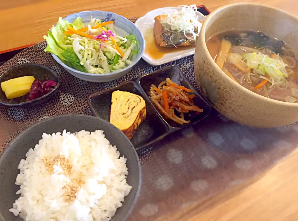 しょうゆラーメン定食|rightさん