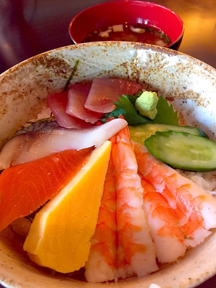 オイスタンのランチ
🐡海鮮丼🐡|ま〜てぃんさん