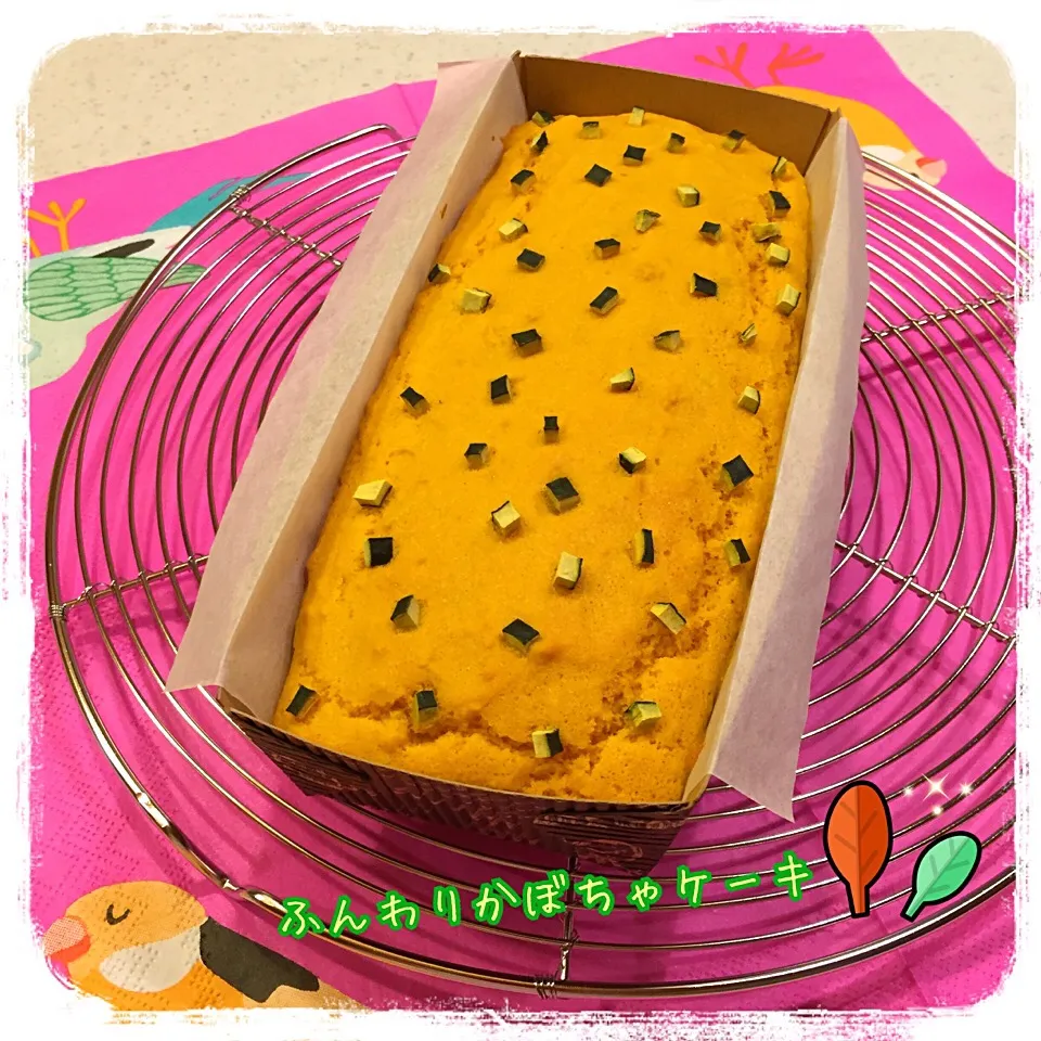 Snapdishの料理写真:ともさんの料理 材料２つ☆ふんわりかぼちゃケーキ～♪|こずえ⑅◡̈*さん