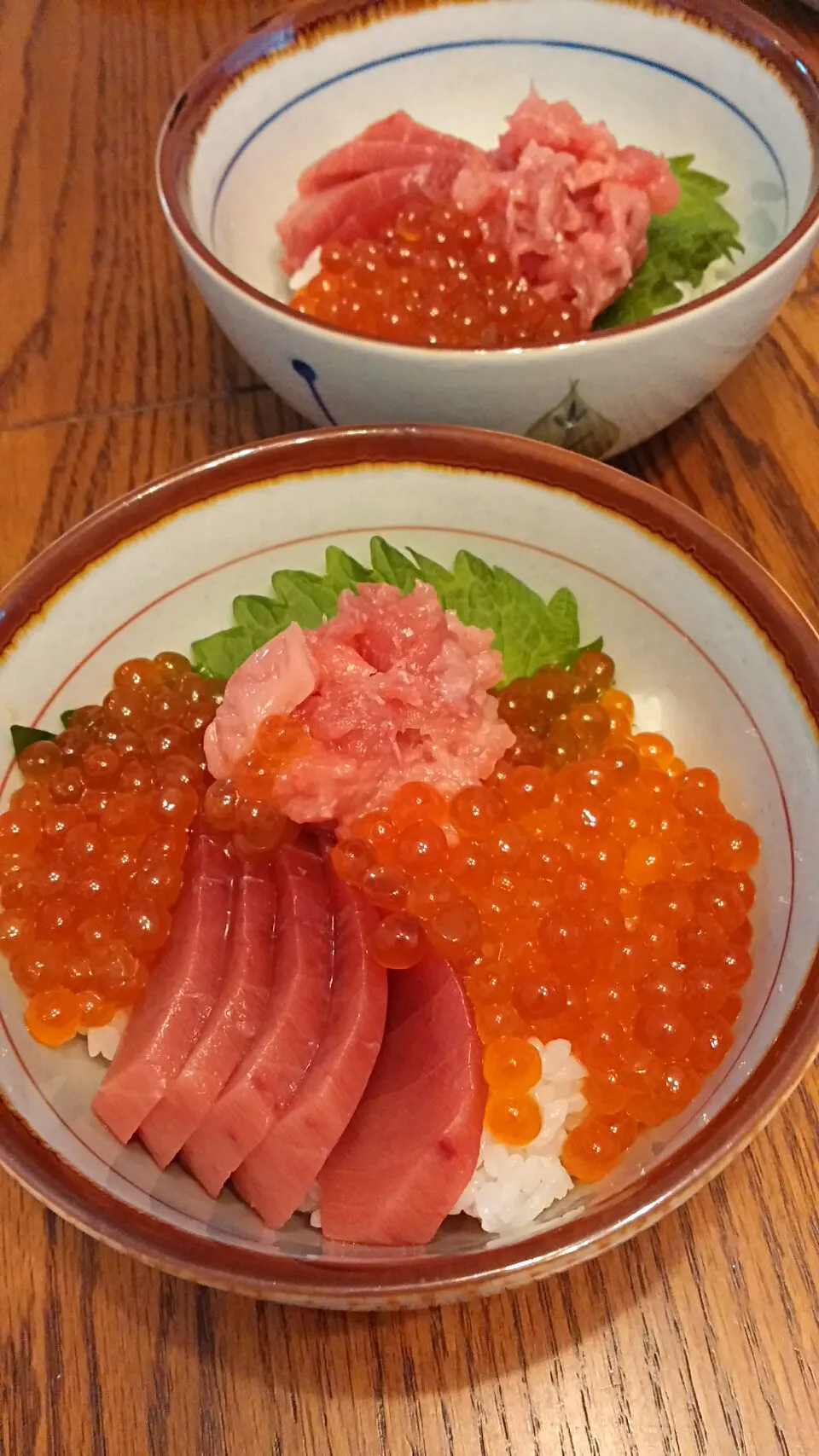 踊るイクラとなくなる鮪🐟丼|いよこ🍻さん