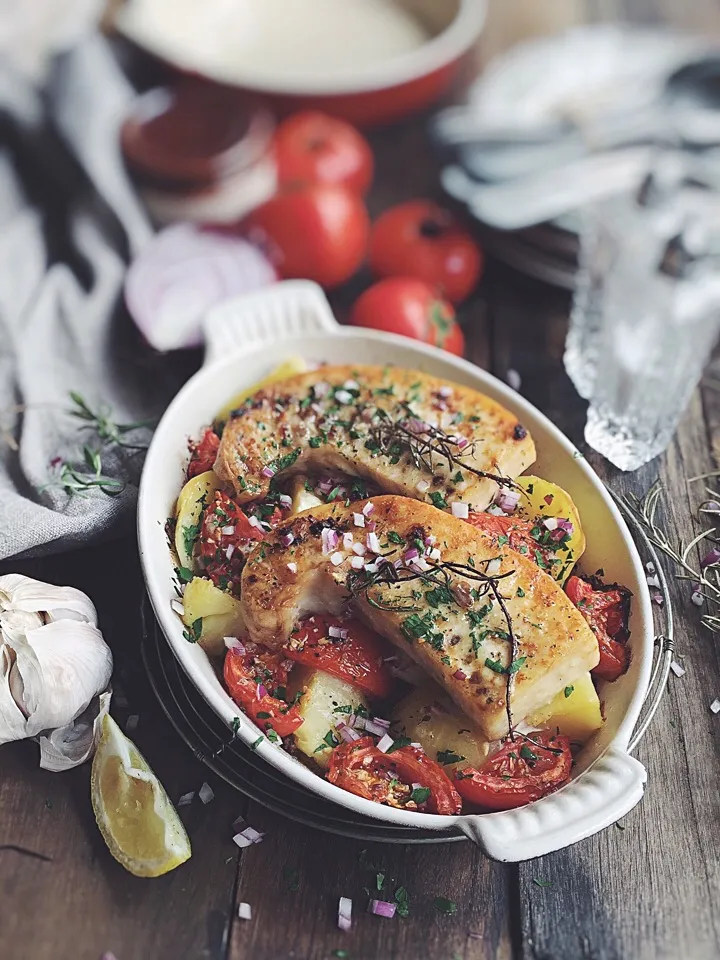 Baked sword fish with tomato, potato, rosemary|rick chanさん