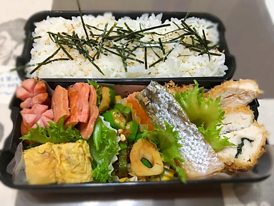 Snapdishの料理写真:息子弁当@117.|もりさん