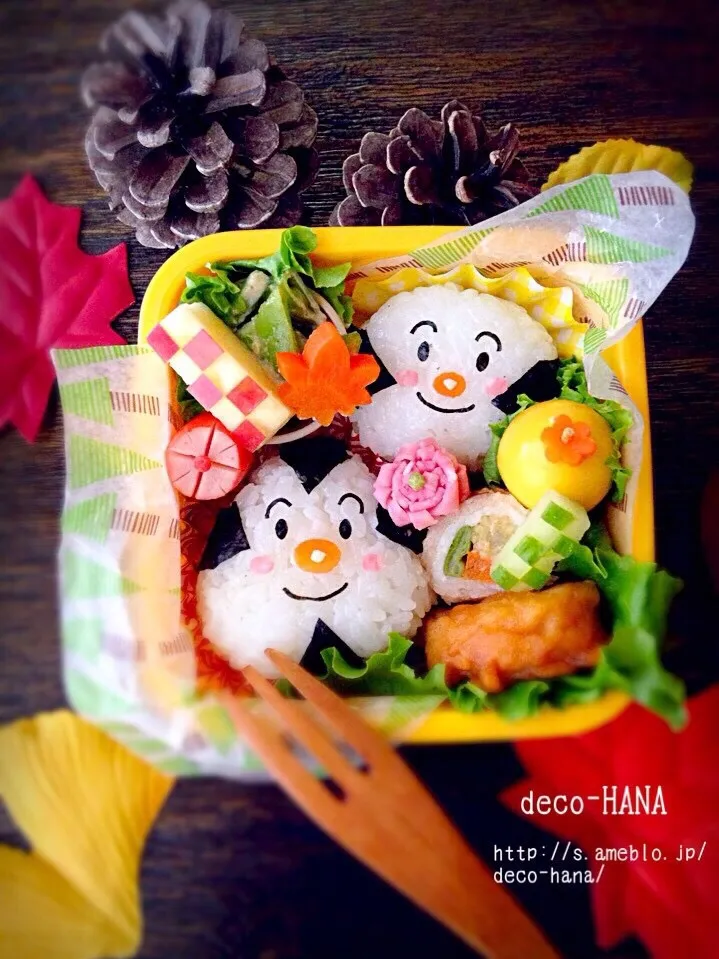 おむすびまんとこむすびまんの塩おにぎり弁当|さとみ (satomi_foodart)さん