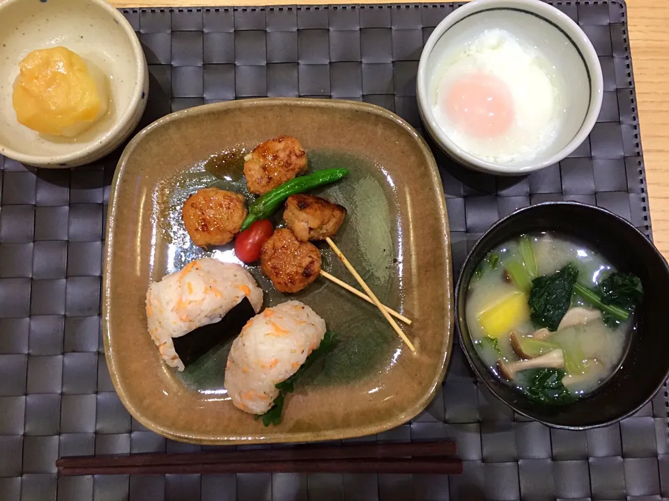 Snapdishの料理写真:Salmon onigiri, tsukune, braised daikon with yuzu miso, mushroom and sweet potato and onsen egg|Ong Sor Fernさん