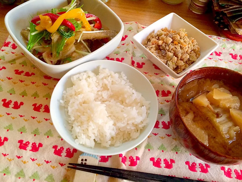 昼ごはん★きすの南蛮漬け、卯の花、みそ汁、ごはん|ハルさん