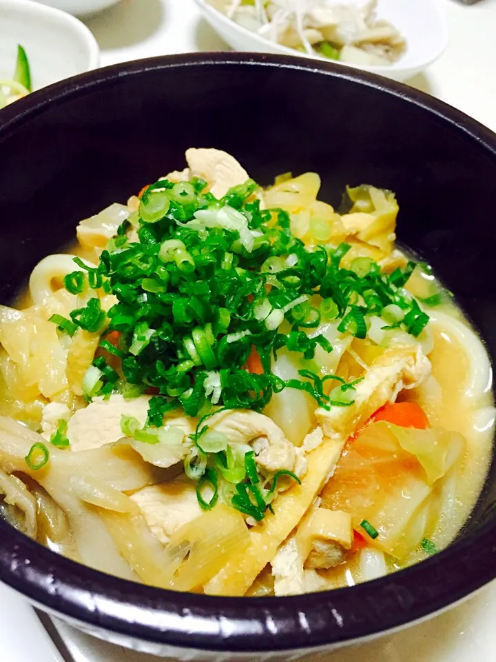 味噌煮込みうどん 生姜たっぷり♪ 風邪ひきさんに温ったまるやつを！|inoさん