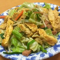 Snapdishの料理写真:麩チャンプルー|shoshoさん