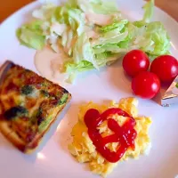 Snapdishの料理写真:Quiche|Yukie Wakayaさん