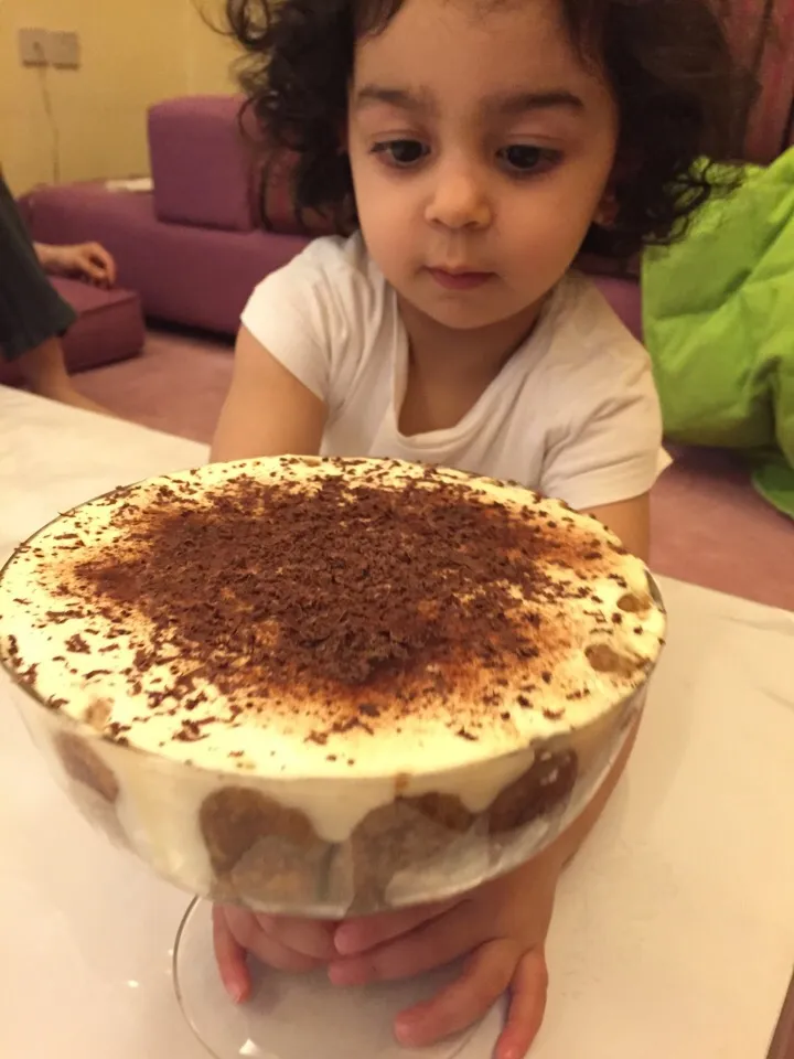 My first attempt on Tiramisu Cake👀|Souad Mokdadさん