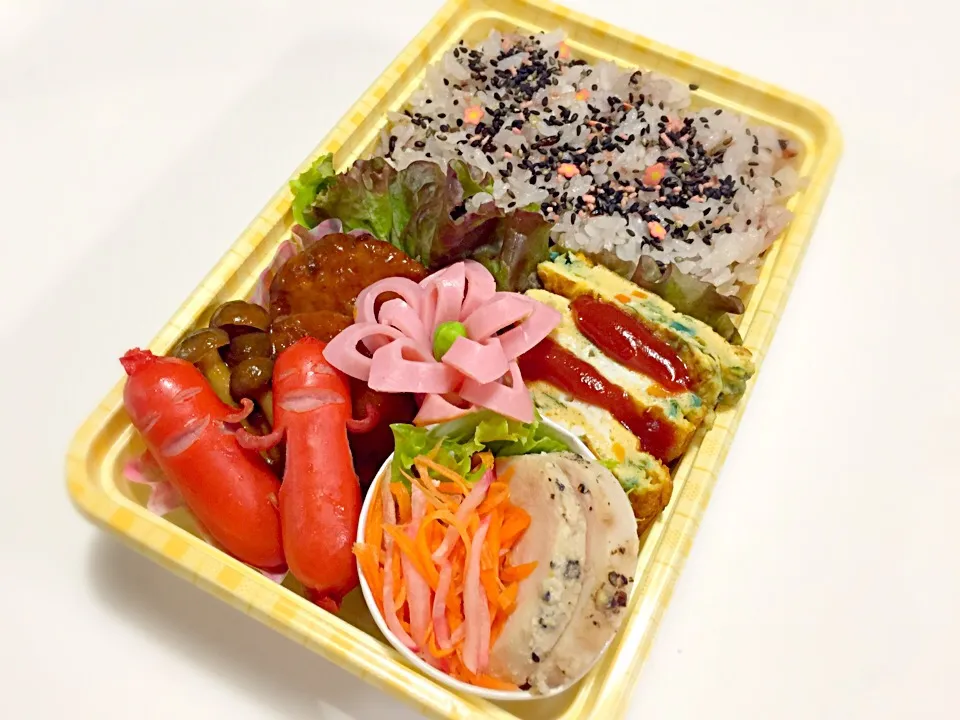 お世話になってる方への差し入れ弁当～♪|みほままこさん