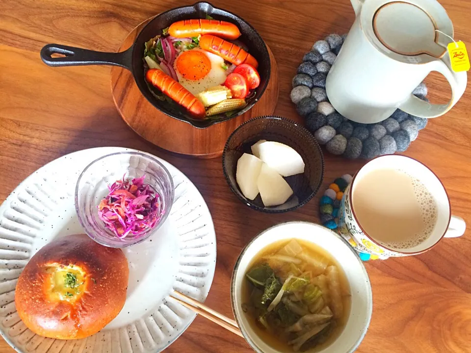 今朝の巣ごもりたまご定食|こんぶさん